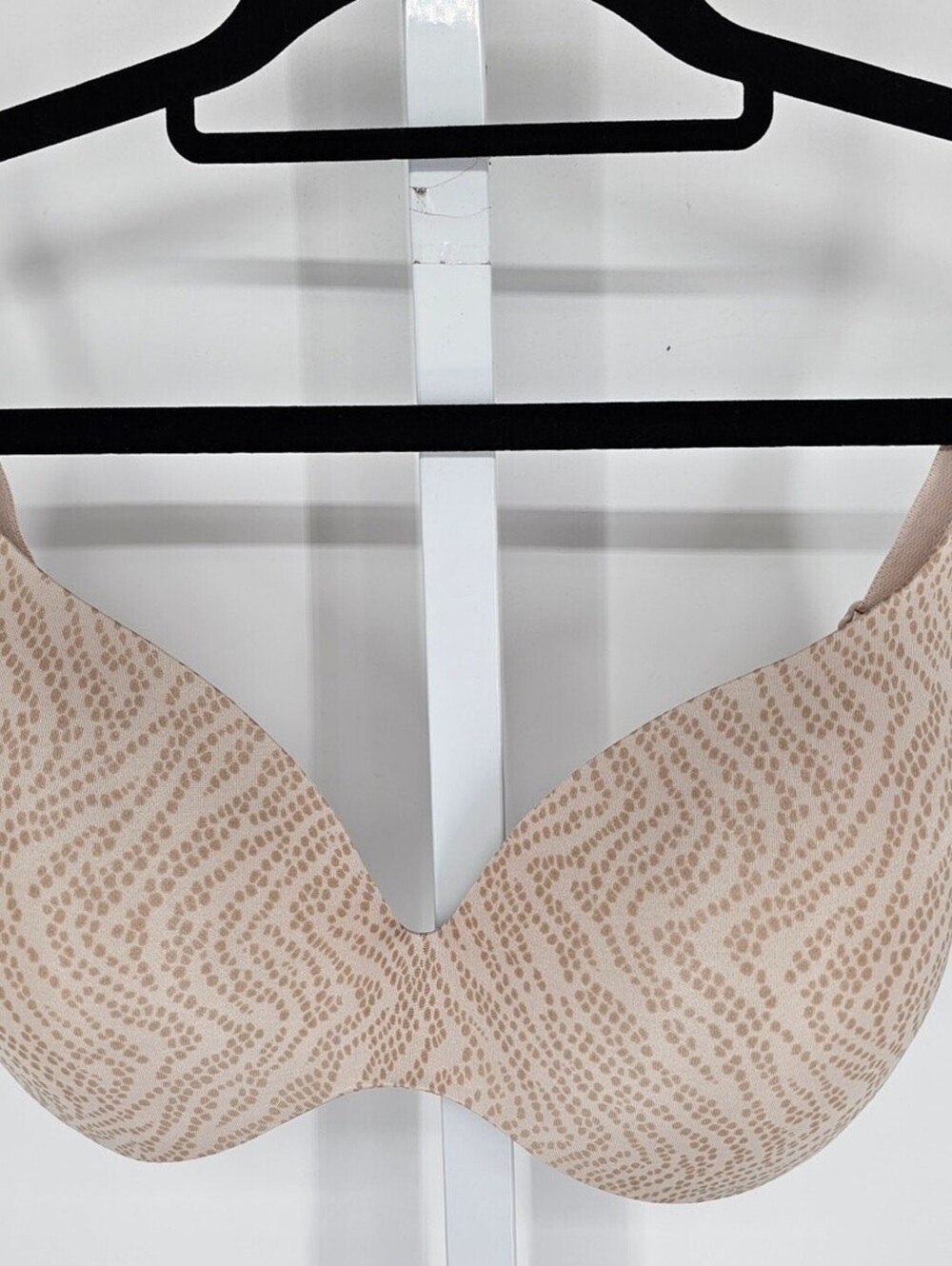 Simply Perfect by Warners Womens Sz 38D T Shirt Bra Beige Dot Print